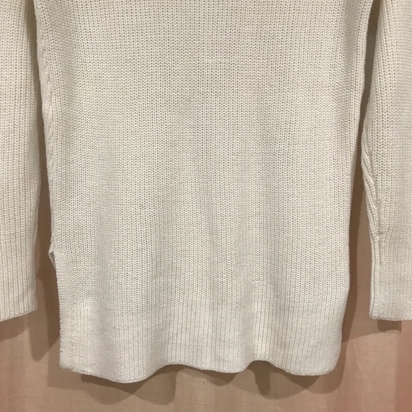 Athleta Merino Wool Crew Neck Womens Pullover Cream Sweater W/ Side Slits Size S - Picture 10 of 12